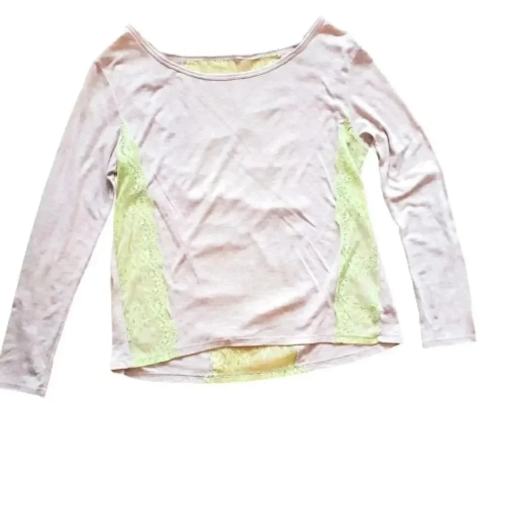 American Eagle Outfitters long sleeve w/ lace S/P